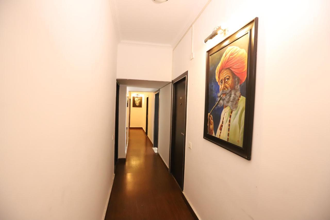 Hotel Capitol Hills - Greater Kailash Delhi นิวเดลี ภายนอก รูปภาพ